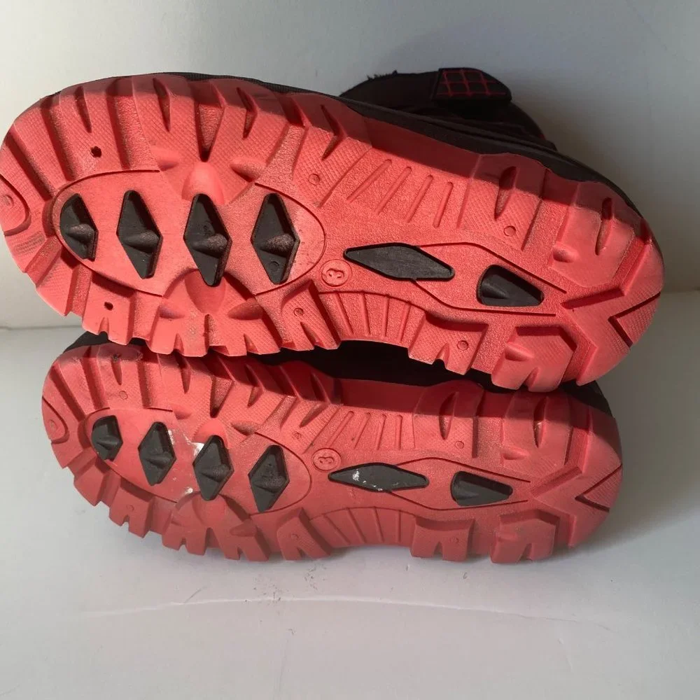Cat & Jack Kids Black Red Thermolite Insulated Winter Snow‎ Boots Size 3